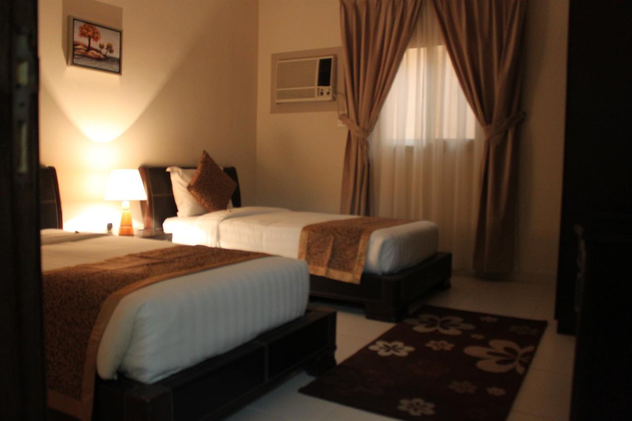 Al Mawasem Al Arbaa Aparthotel Al Al Jubail Екстериор снимка