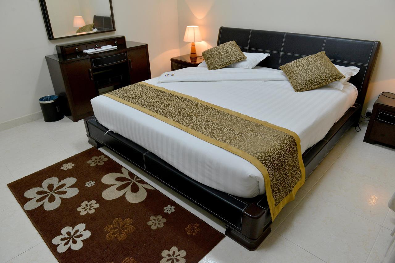 Al Mawasem Al Arbaa Aparthotel Al Al Jubail Екстериор снимка