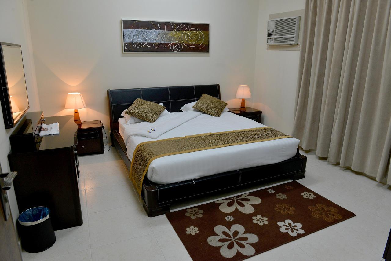 Al Mawasem Al Arbaa Aparthotel Al Al Jubail Екстериор снимка